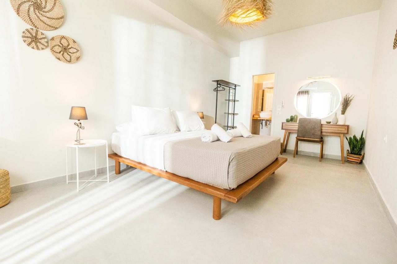 Dohos Skiathos Suites Ksanemos ภายนอก รูปภาพ
