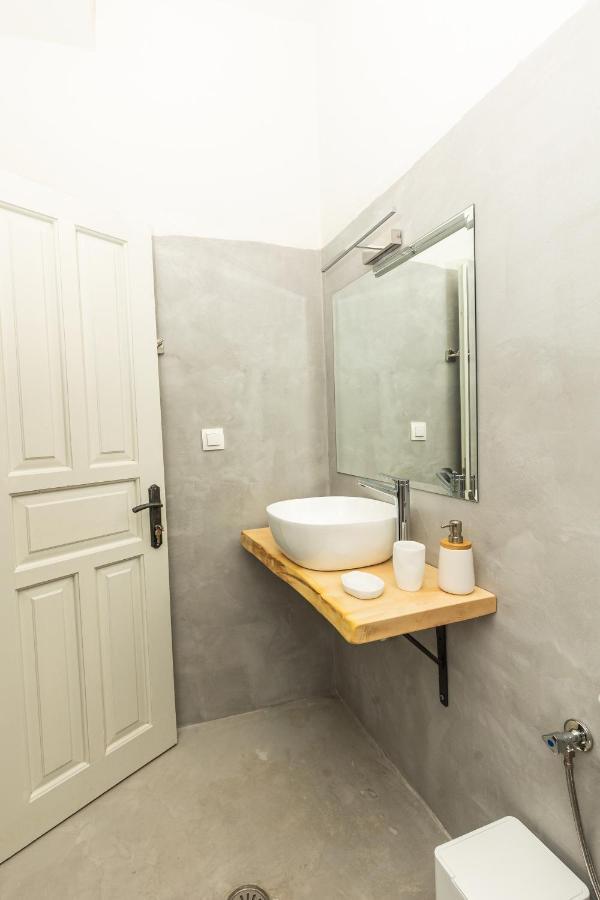 Dohos Skiathos Suites Ksanemos ภายนอก รูปภาพ