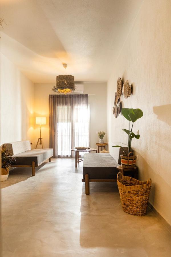 Dohos Skiathos Suites Ksanemos ภายนอก รูปภาพ