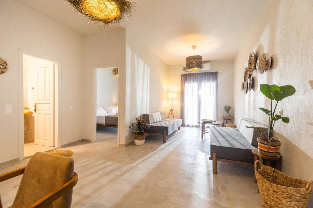 Dohos Skiathos Suites Ksanemos ภายนอก รูปภาพ